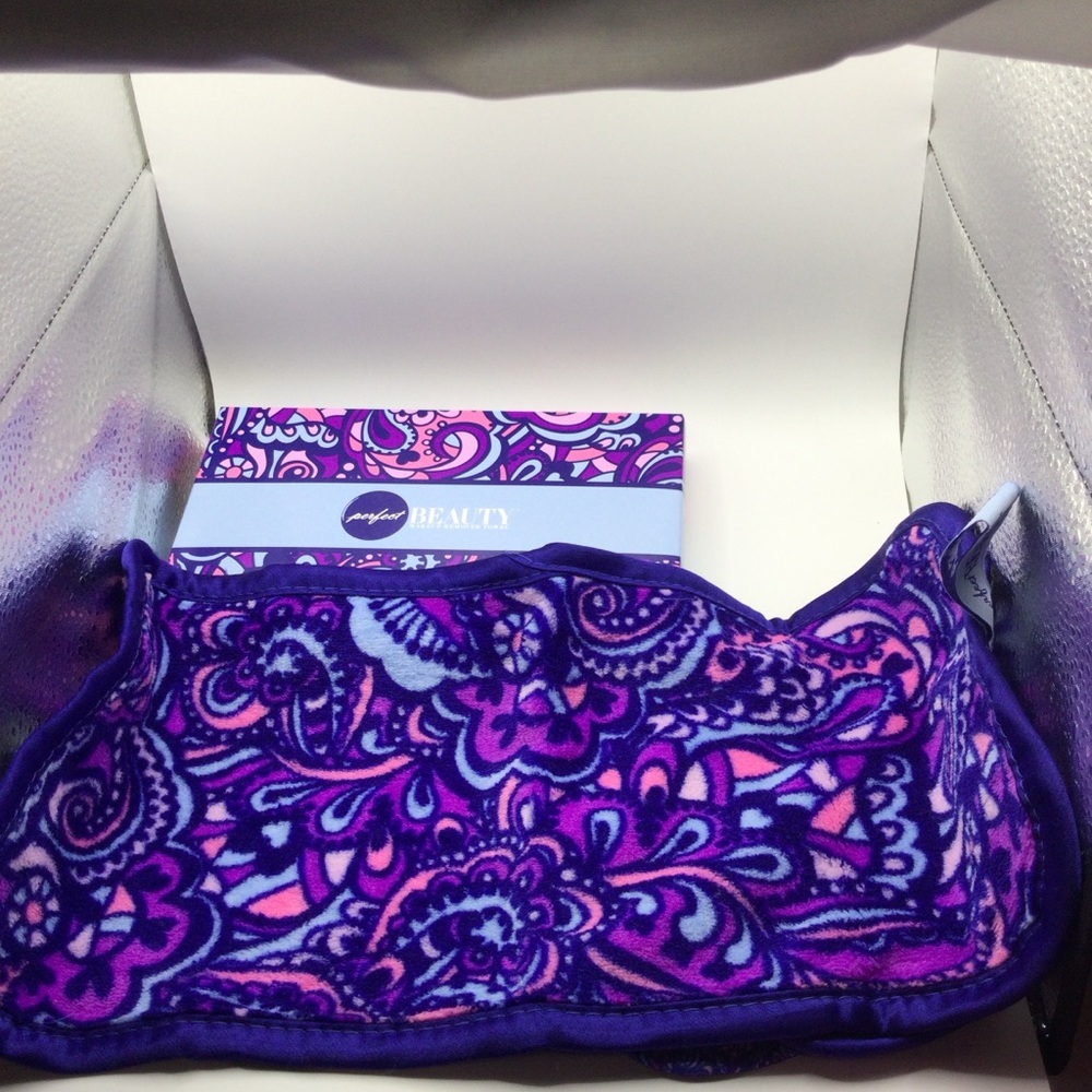 Perfect beauty 3 piece makeup remover towel set paisley blue purple and pink - Picture 11 of 11